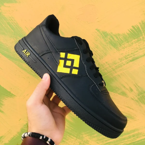 binance shoes